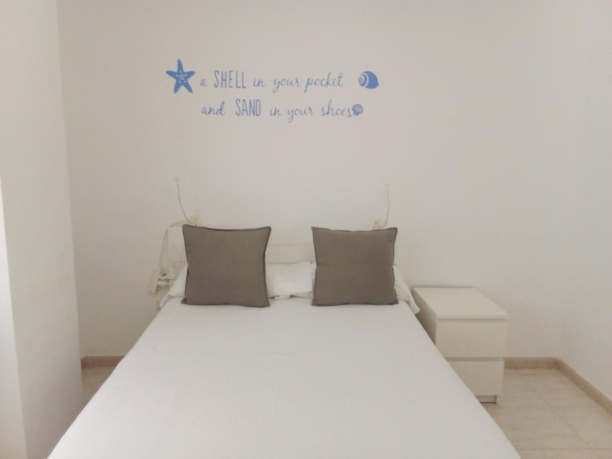 Coqueto Estudio En Calle Vela 贝纳尔马德纳 外观 照片