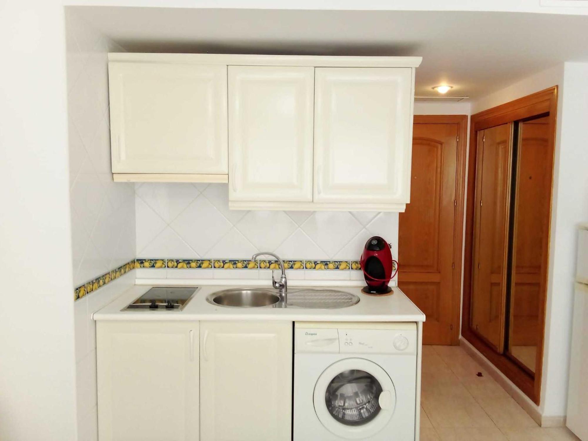 Coqueto Estudio En Calle Vela 贝纳尔马德纳 外观 照片