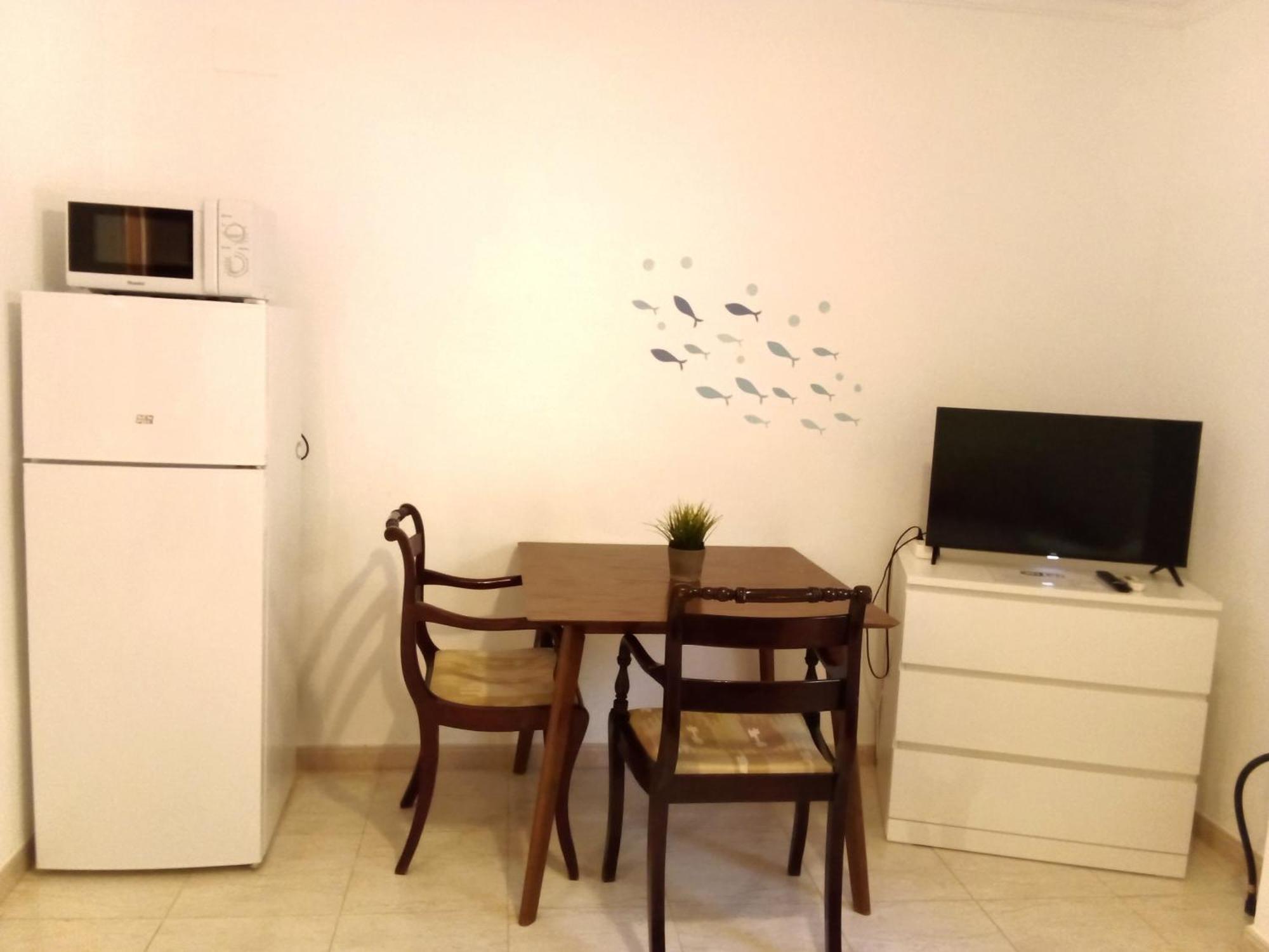 Coqueto Estudio En Calle Vela 贝纳尔马德纳 外观 照片