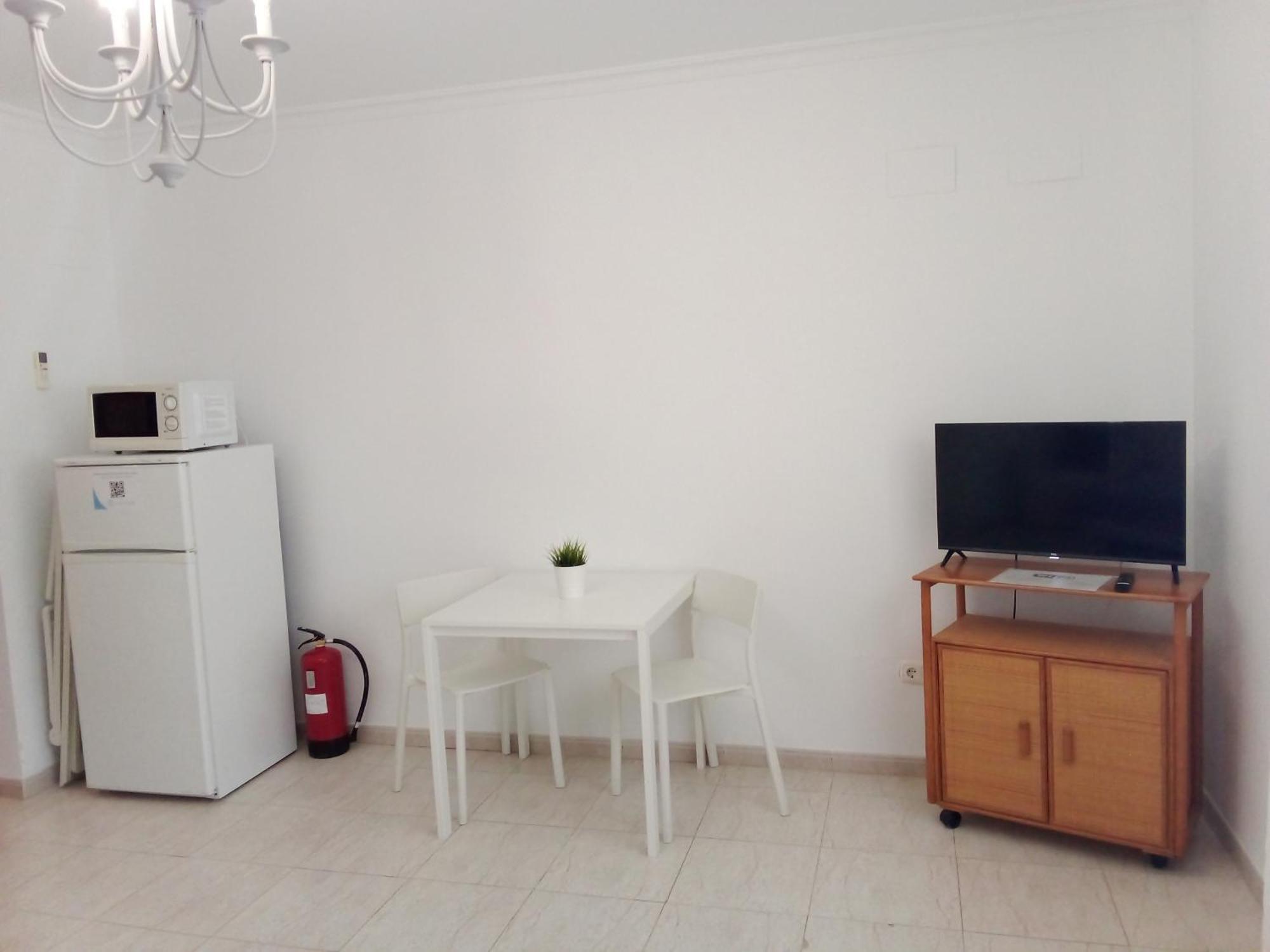 Coqueto Estudio En Calle Vela 贝纳尔马德纳 外观 照片